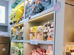 -小鹿的屋(广州花都融创茂店)