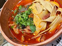 -成都你六姐·牛肉冒菜(城市集市合生汇店)