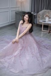 -莫小姐婚纱