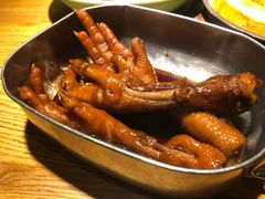 弄堂里的卤鸡爪-弄堂里(雨花客厅店)