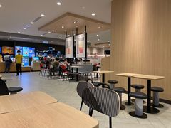 大堂-麦当劳(伦敦人店)