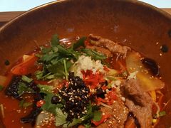 -成都你六姐·牛肉冒菜(上海环宇荟店)