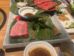 -炼火烤肉店