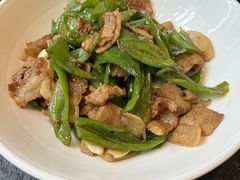 -鱼鲜饭香·招牌汽锅剁椒鱼头王