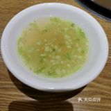 不注意不好找，进去发现店在里面