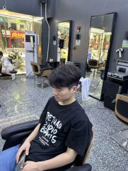 -藤野造型专业烫染接发