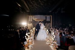 点击看大图 -海尚海婚礼定制中心