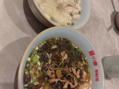 -小姜锅贴(凤凰街店)