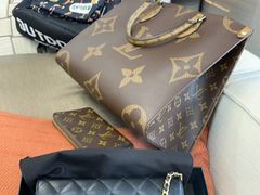 -吉吉吉名品二手奢侈品名表名包回收(静安店)