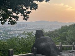 -灵岩山风景区