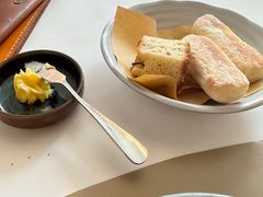-斯普汇生蚝牛排馆(中骏世界城店)