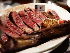 -MONICH牛排融合餐厅(和义大道购物中心店)