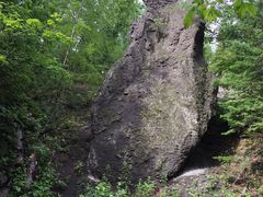 -峡谷浮石林景区