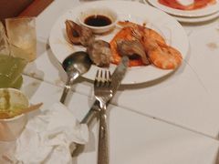 -广州万富希尔顿酒店·感趣自助餐厅·金秋蟹宴生蚝海鲜刺身烧烤