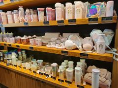 零售区-星巴克(杭州嘉里中心4F店)