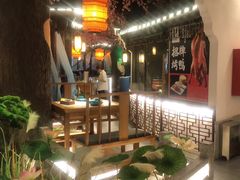 -荷塘秋月·本帮江浙菜(国权路店)