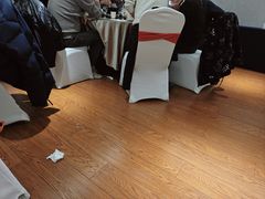 -南京悦客假日酒店