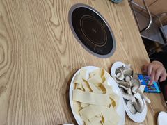 香辣排骨锅仔套餐-老殷锅仔