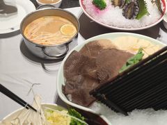 -红鼎豆捞·非遗鲍皇汤火锅(宝丰路店)