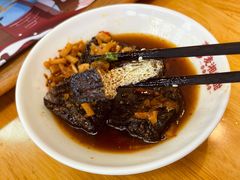 老长沙臭豆腐-呷佬·长沙手工米粉(金沙江路店)