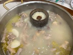 -朴小妹人参鸡汤火锅(长白山万达店)