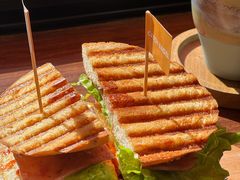 俱乐部贝果-Catch Bagel(芳草地店)