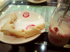 -义顺牛奶公司(庇利金街店)