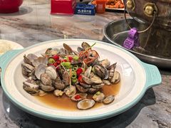 -一口猪海鲜浑锅·东北家常菜