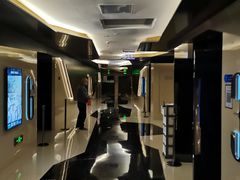 -英皇UA电影城(虹桥天地店)