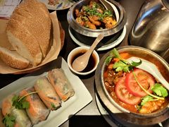 -大头虾越式风味餐厅(光明广场店)