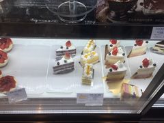 -巴黎贝甜(昆城广场店)