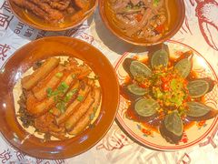 -耙吉吉川味小酒馆(本地人回头店)