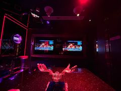 -温莎KTV(珠江路店)