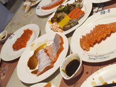 -四海一家自助餐(益田假日广场店)