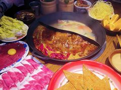 -萍姐火锅·公路夜市(武汉首店)