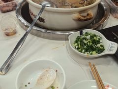 -土连锅·现熬养生汤锅(梁家巷店)