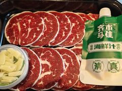 燕翅大片-齐市马佳地摊烤肉