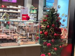 -Laderach 莱德拉(上海环贸iapm店)