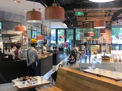 -Dough&Joe团憩(瑞虹天地月亮湾店)