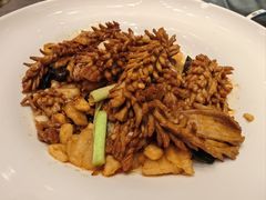 -闫府私房菜·老字号(恒隆店)