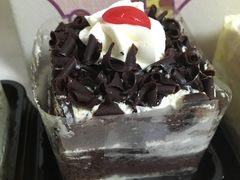 黑森林-红宝石·鲜奶小方·海派西点房(南丹店)