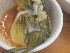 -苗伯妈酸汤火锅