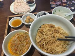 -蟹上黄·蟹黄面·江南糖水(人民广场店)