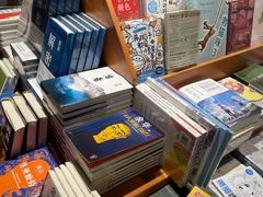 -西西弗书店&矢量咖啡(凯德晶萃广场店)