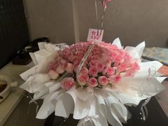 -江间有味·拼烧·鱼鲜·粤式靓汤(汉口江滩店)