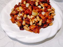 宫爆鸡丁-新侨小馆(东直门北小街店)