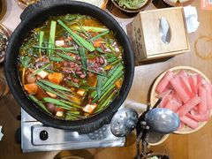 鲜切牛肉-黔有有贵州酸汤夺夺粉火锅(五味十字店)