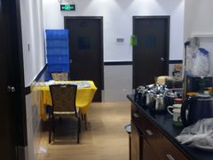 -黄B湛江鸡饭店(粤垦路店)