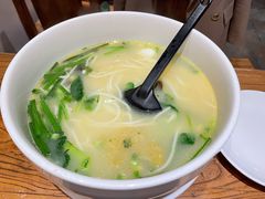 秀才米线-茶花妹子云南餐厅(传媒大学店)