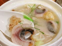 -龙悦湾酒家·八阵鱼生·渔人码头店